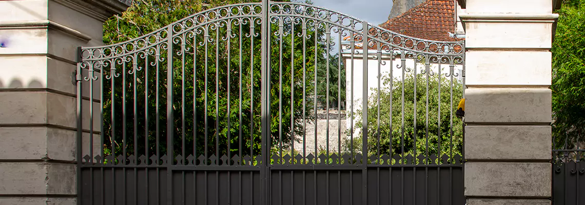 Wooden Swing Gate Repair in Tinley Park, IL